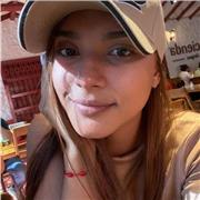 Soy una estudiante universitaria, con buena actitud y con mucho entusiasmo para enseñar a niñ@s 😄